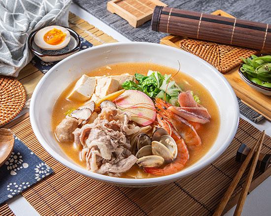麵屋・製作所 內湖民權店 味噌海鮮肥牛麵 550X440
